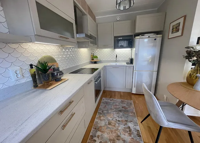 Apartament Cozy With A Large Terrace And Sauna! Parnawa