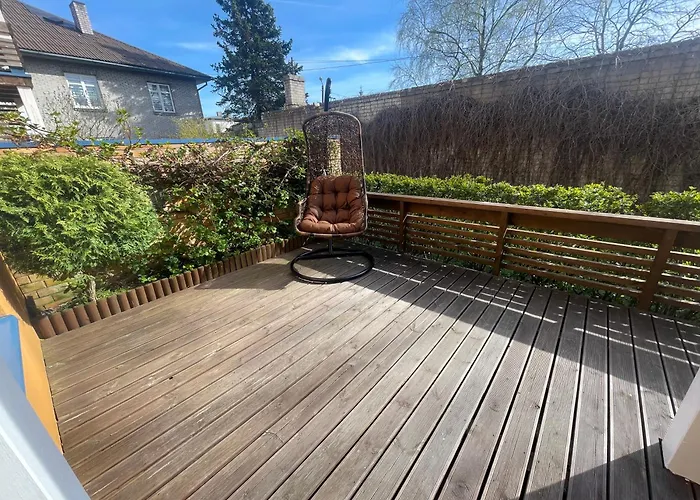 Cozy With A Large Terrace And Sauna! * 派尔努